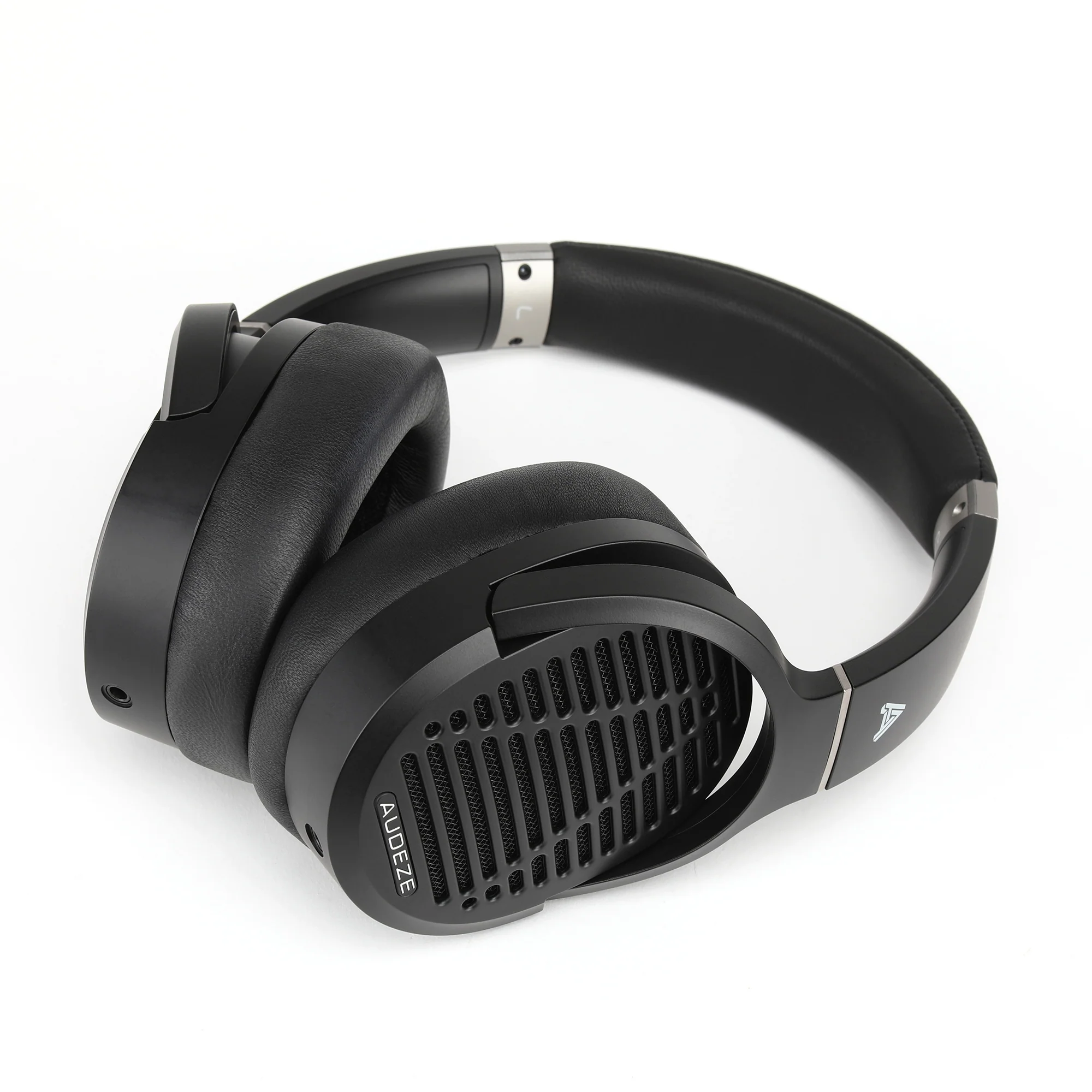 LCD-1 Headphones - Image 4