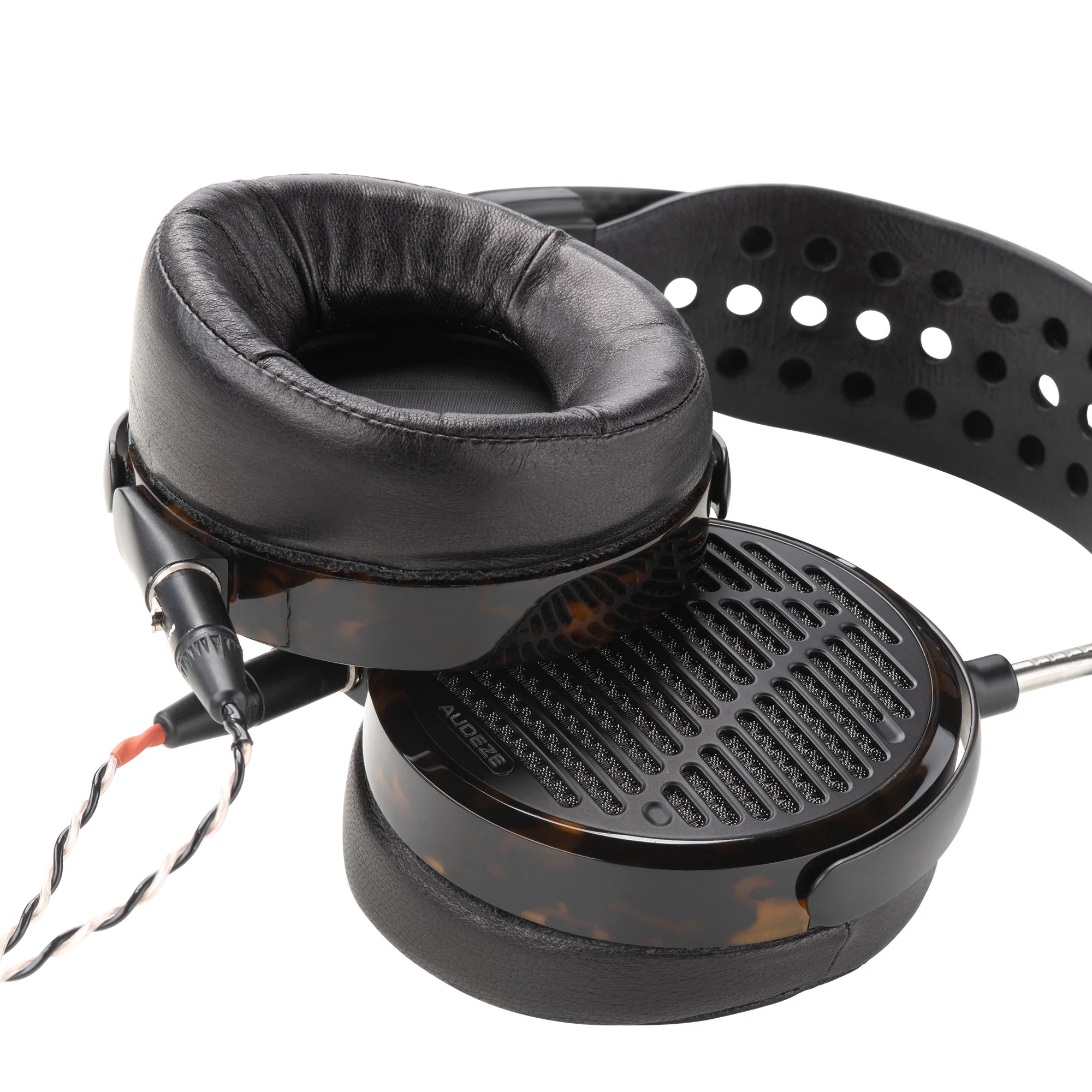 LCD-5 Flagship Headphones - Image 6